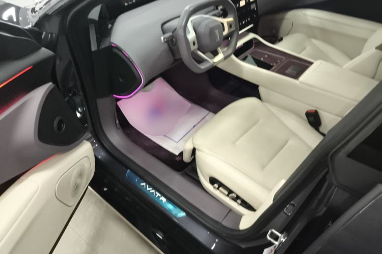 Used  12 2024 650 Three-Laser Four-Wheel Drive Performance Edition
