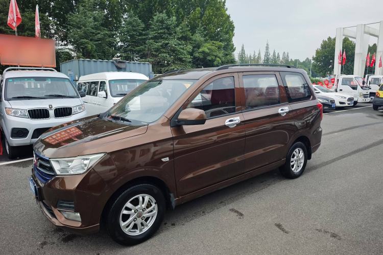 Used Wuling Hongguang 2019 1.5L S Standard Version China VI LAR
