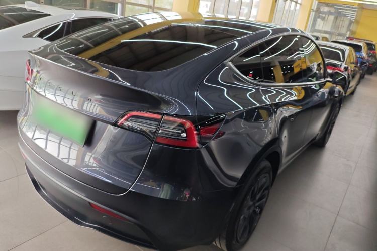 Used Tesla Model Y 2024 Rear-Wheel-Drive Version