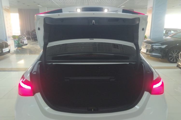 Used Mercedes-Benz C-Class 2024 Second Facelift C 260 L Sport Edition
