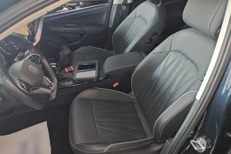 Used Volkswagen Passat 2022 330TSI Luxury Edition