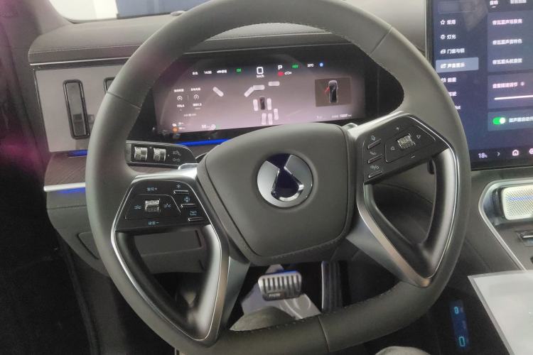 Used Denza N9 2025 Flagship Model