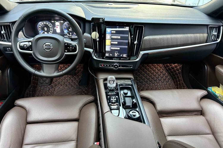 Used Volvo S90 2021 B5 Zhiyuan Luxury Edition