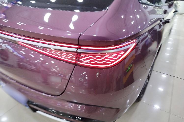 Used BYD Seal 2023 DM-i 1.5T 121km Flagship Model
