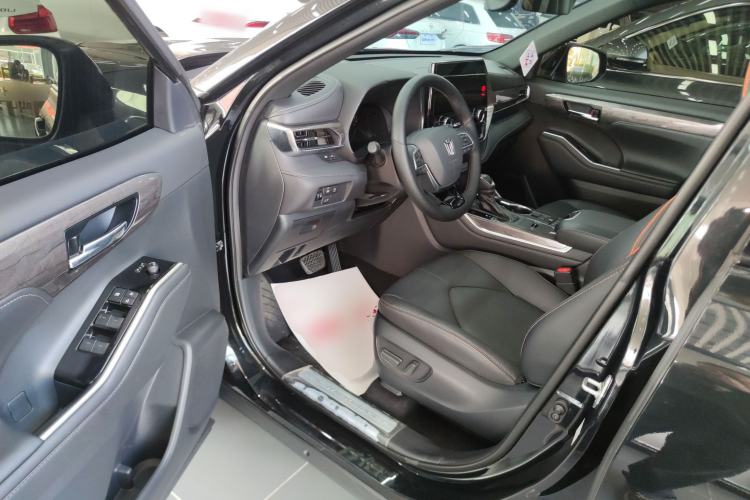 Used Toyota Crown Land Cruiser 2024 2.5L HEV Four-Wheel Drive Premium Edition
