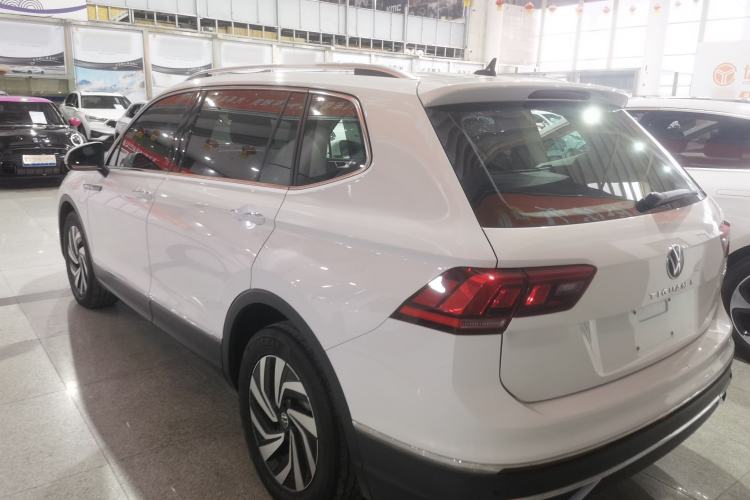 Used Volkswagen Tiguan L 2024 300TSI Automatic Two-Wheel Drive Smart Edition