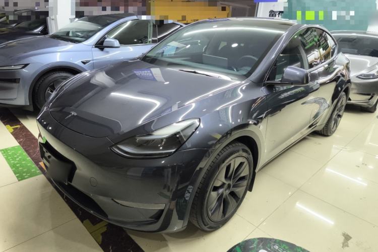Used Tesla Model Y 2024 Long-Range All-Wheel-Drive Version