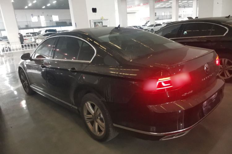 Used Volkswagen Magotan 2025 Zhongxiang Version 280TSI DSG Comfort Edition
