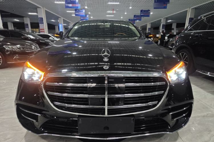 Used Mercedes-Benz E-Class 2019 Facelifted E 300 L Stylish Version