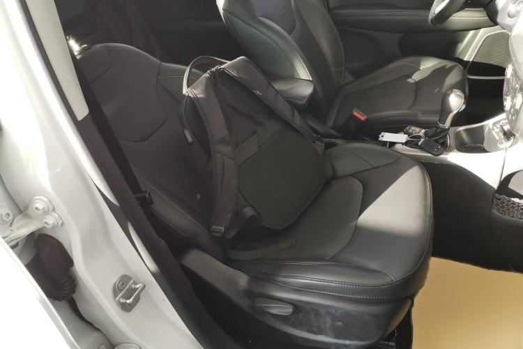 Used  Compass 2017 200T Automatic Family Edition
