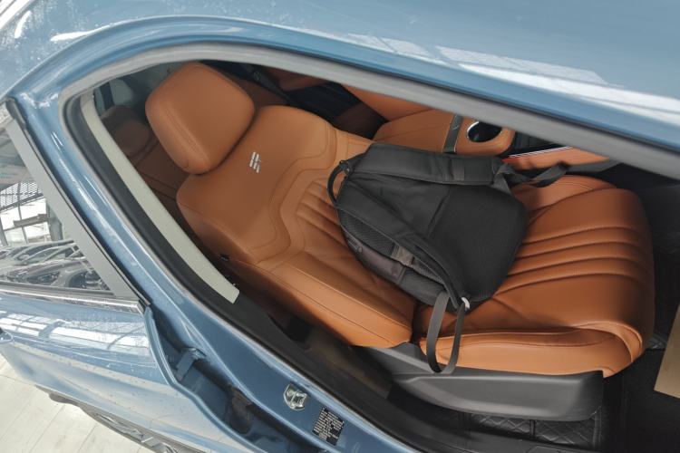 Used JETOUR Shanhai Shanhai L7 2024 1.5T 120km ULTRA 7-Seater
