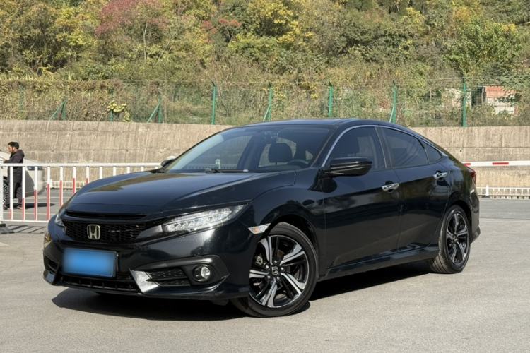 Used Honda Civic 2016 220TURBO CVT Prestige Edition
