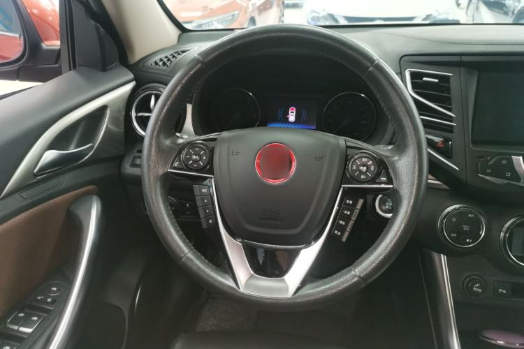 Used BYD Song 2017 Gaishe Upgrade Edition 1.5TID Automatic Elite Model
