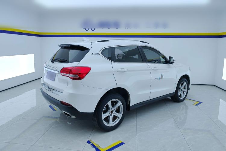 Used Haval H2 2018 Chuanxiang Edition Blue Badge 1.5T Dual-Clutch Two-Wheel Drive Fashionable Model
