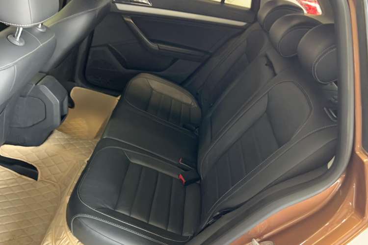 Used Volkswagen Gran Lavida 2017 230TSI DSG Comfort Edition
