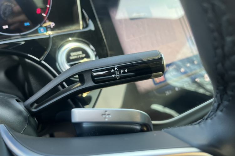 Used Mercedes-Benz E-Class 2024 Facelift E 300 L Luxury Edition