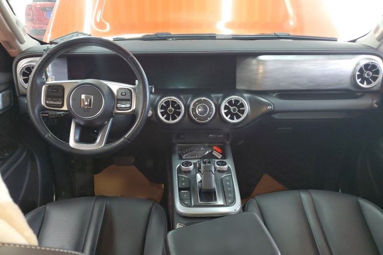 Used Tank 300 2021 City Edition 2.0T—Truly Stylish