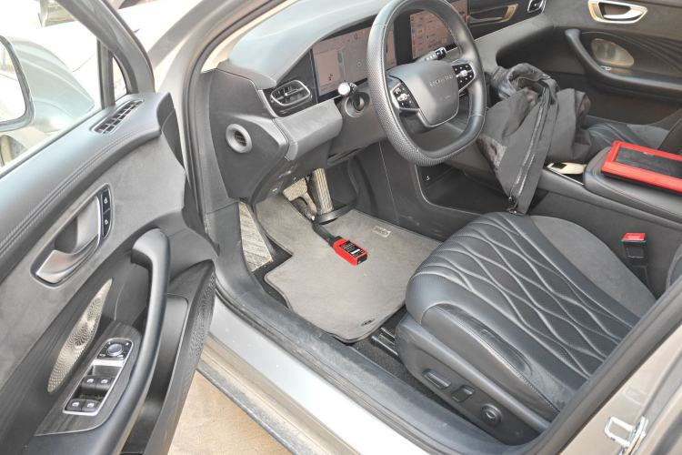 Used Roewe D7 2023 DMH 125km Flagship Edition