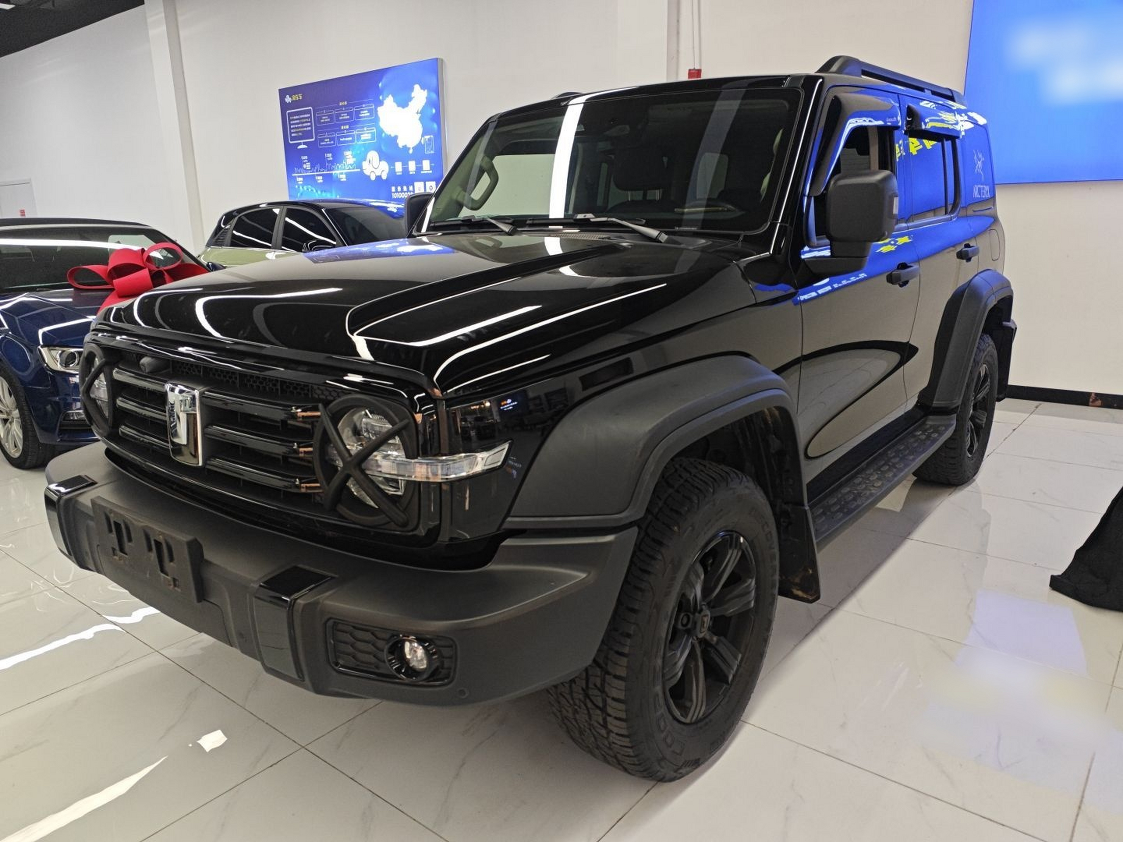 Под передней частью автомобиля