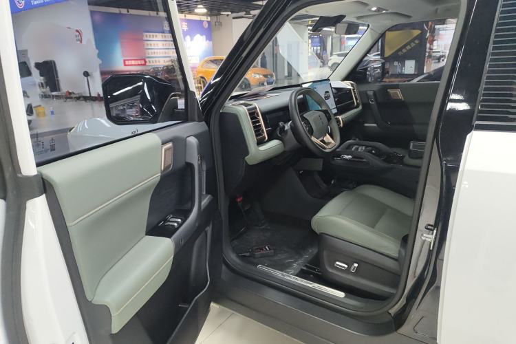 Used  03 2024 472km Four-Wheel Drive Long-Range Version
