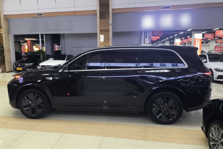 Used Li Auto L9 2023 Pro Model
