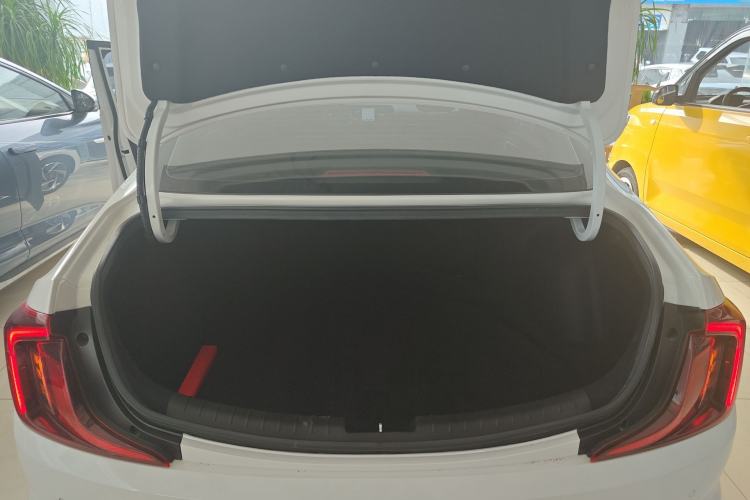 Used Hyundai Mistra New Energy 2021 GLX Elite Edition
