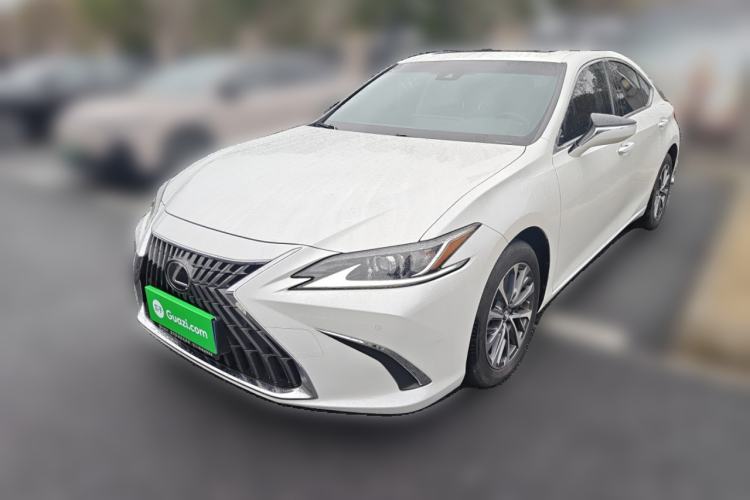 Used Lexus ES 2023 200 Excellence Edition