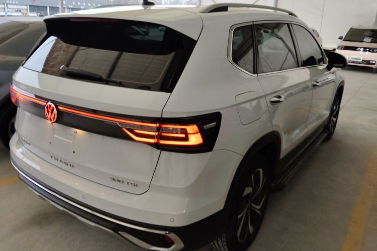 Used Volkswagen Tharu 2023 300TSI Two-Wheel-Drive Full Moon Edition
