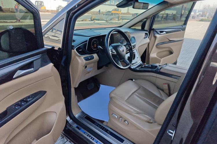 Used Buick GL8 2020 ES Land Cruiser 653T Luxury Model
