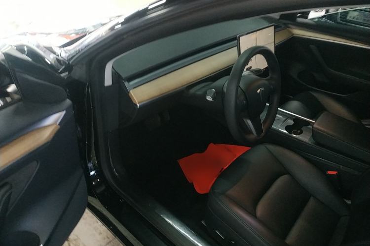 Used Tesla Model 3 2022 Rear-Wheel-Drive Version
