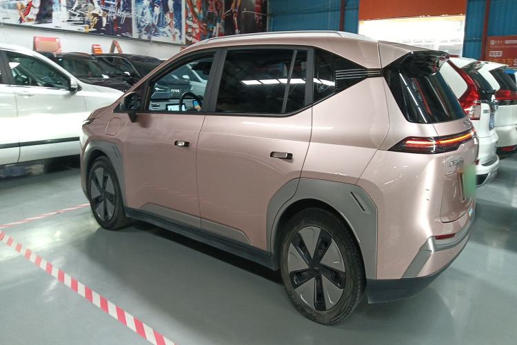 Used AION Y 2022 Plus 70 Enjoy Edition