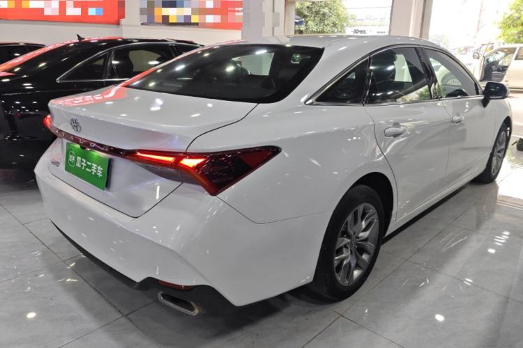 Used Toyota Avalon 2019 2.0L Ambition Edition China VI
