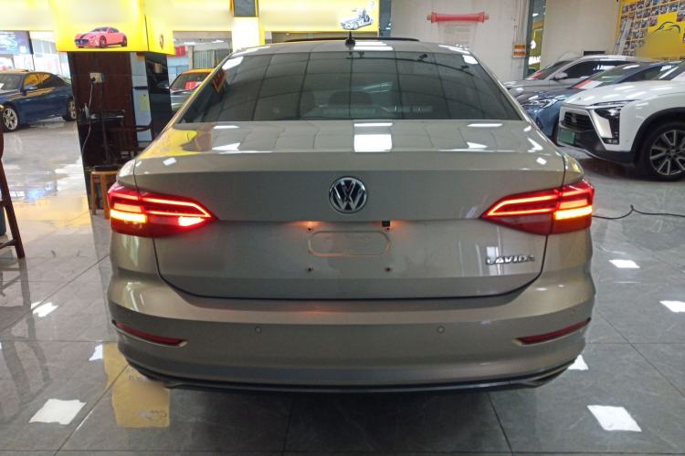 Used Volkswagen Lavida 2018 1.5L Automatic Comfort Edition China V Standard
