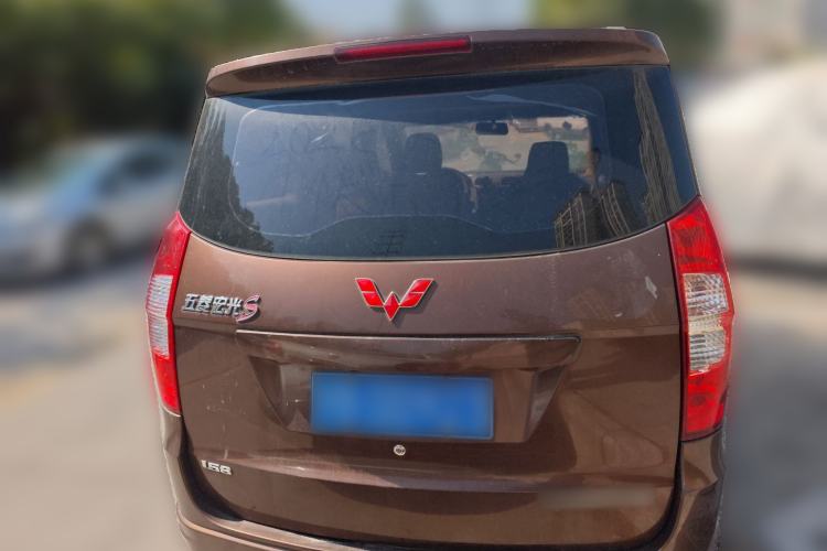 Used Wuling Hongguang 2014 1.5L S Standard Version