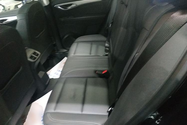 Used Buick Envision 2025 25T Entry-Grade Platinum Edition
