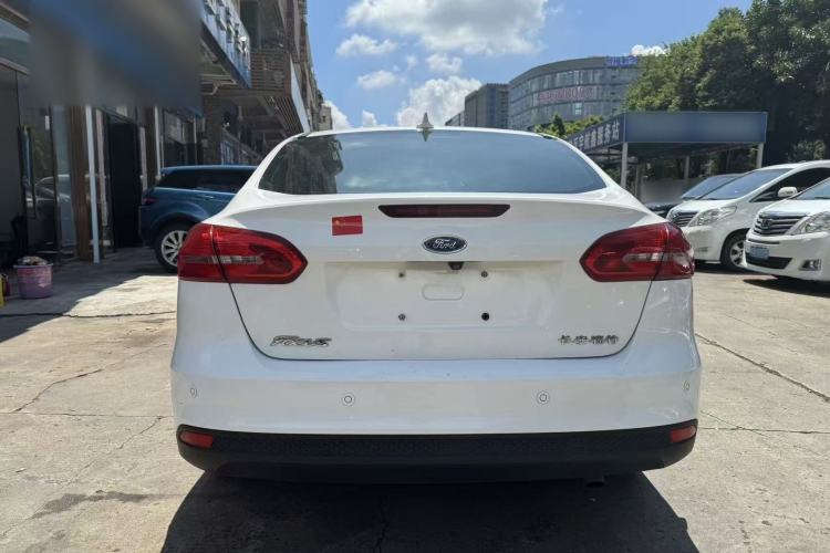 Used Ford Focus 2017 Sedan 1.6L Automatic Fashion Edition Smart Drive Version