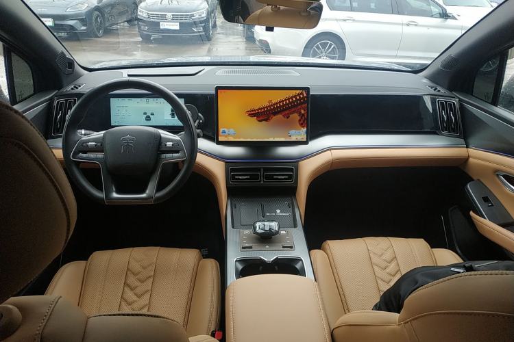 Used BYD Song L DM-i 2024 112 km Beyond Edition
