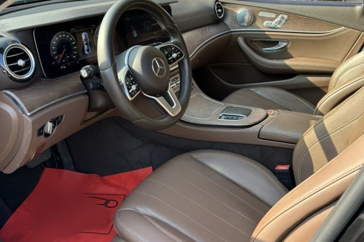 Used Mercedes-Benz E-Class 2019 Facelifted E 300 L Stylish Version
