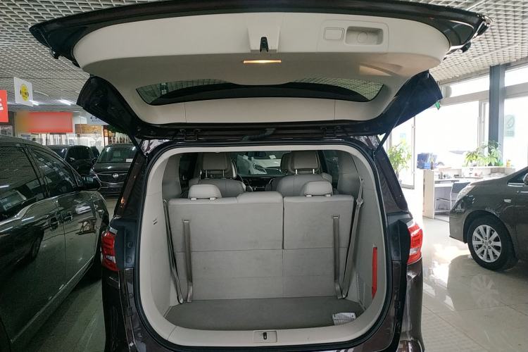 Used Buick GL8 2017 ES 28T Comfort Model China V Standard
