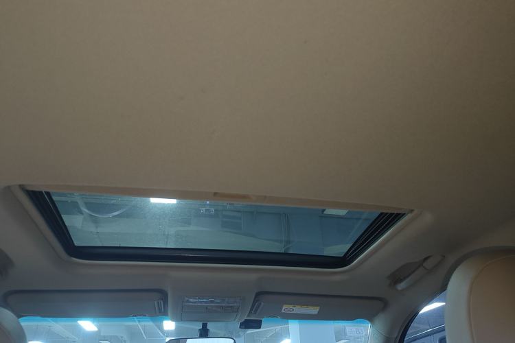 Used Toyota Highlander 2012 3.5L 4x4 7-Seater Luxury Edition
