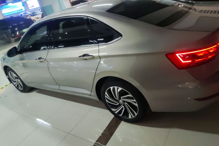 Used Volkswagen Sagitar 2022 280TSI DSG Flyover Edition
