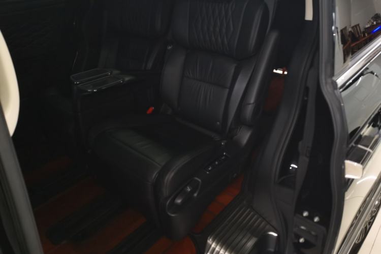 Used Honda Elysion 2022 2.0L eHEV Luxury Edition
