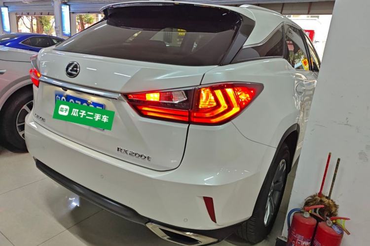 Used Lexus RX 2016 300 Two-Wheel Drive Comfort Edition China V Standard
