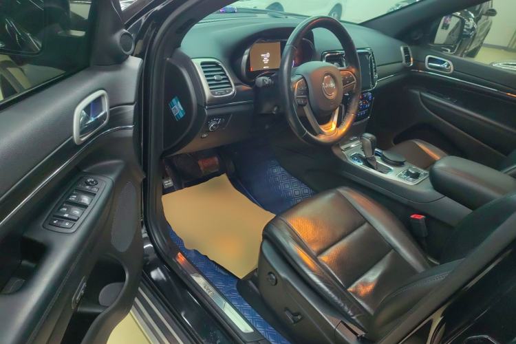 Used  Grand Cherokee 2020 3.0L Elite Navigation Edition
