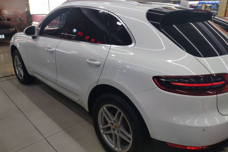 Used Porsche Macan 2017 Macan 2.0T
