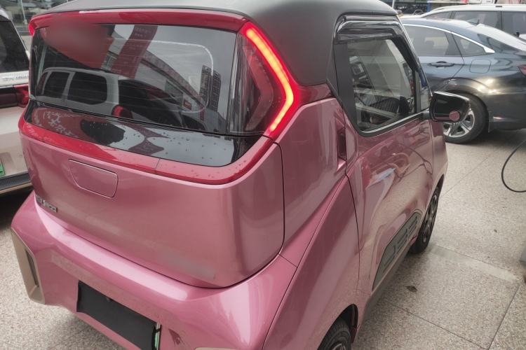 Used Baojun E200 2019 250KM Smart Drive Edition
