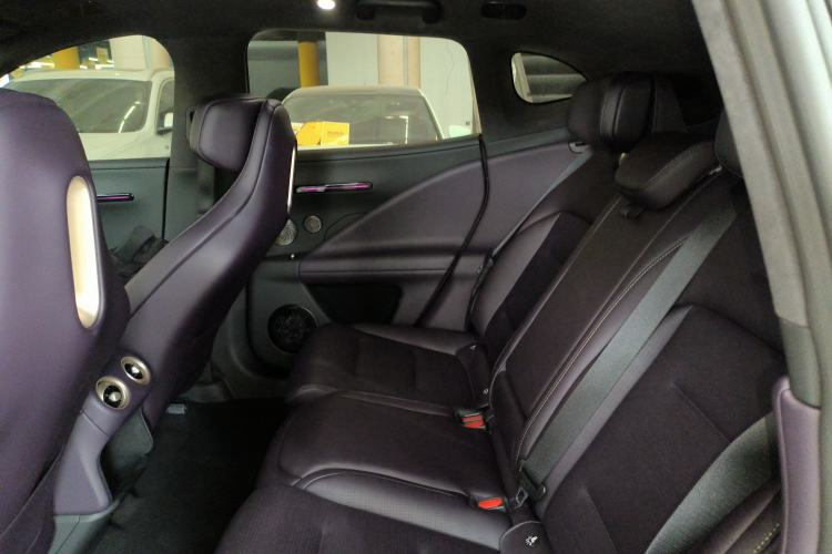 Used  07 2024 Max Extended-Range Edition
