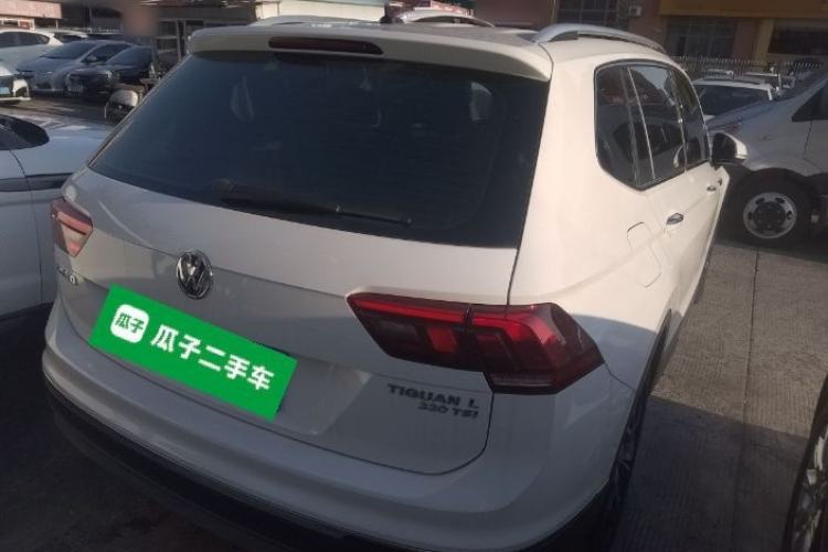 Used Volkswagen Tiguan L 2019 Revised 330TSI Automatic Two-Wheel Drive Smart & Luxury Edition China VI Standard
