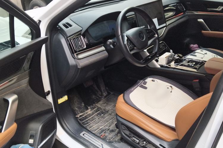 Used BYD Tang New Energy 2023 DM-i Champion Edition 112KM Prestige Model