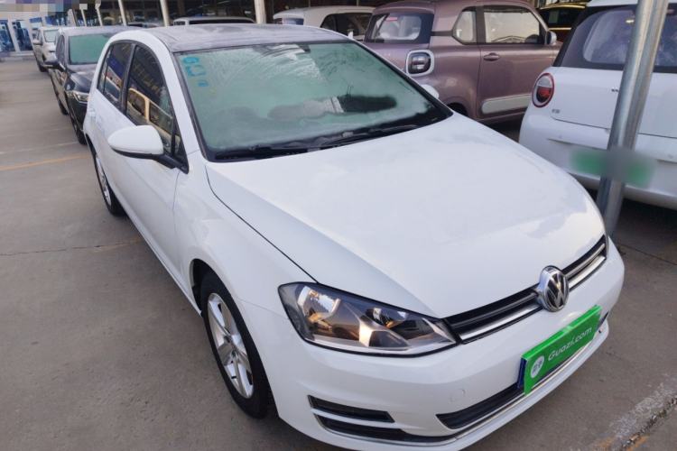 Used Volkswagen Golf 2015 1.6L Automatic Comfort Model
